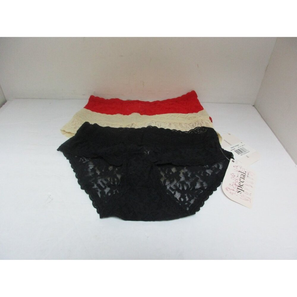 Special Intimates Women's 3 pairs 1011 Lace Panties Ass't Colors Size XL New